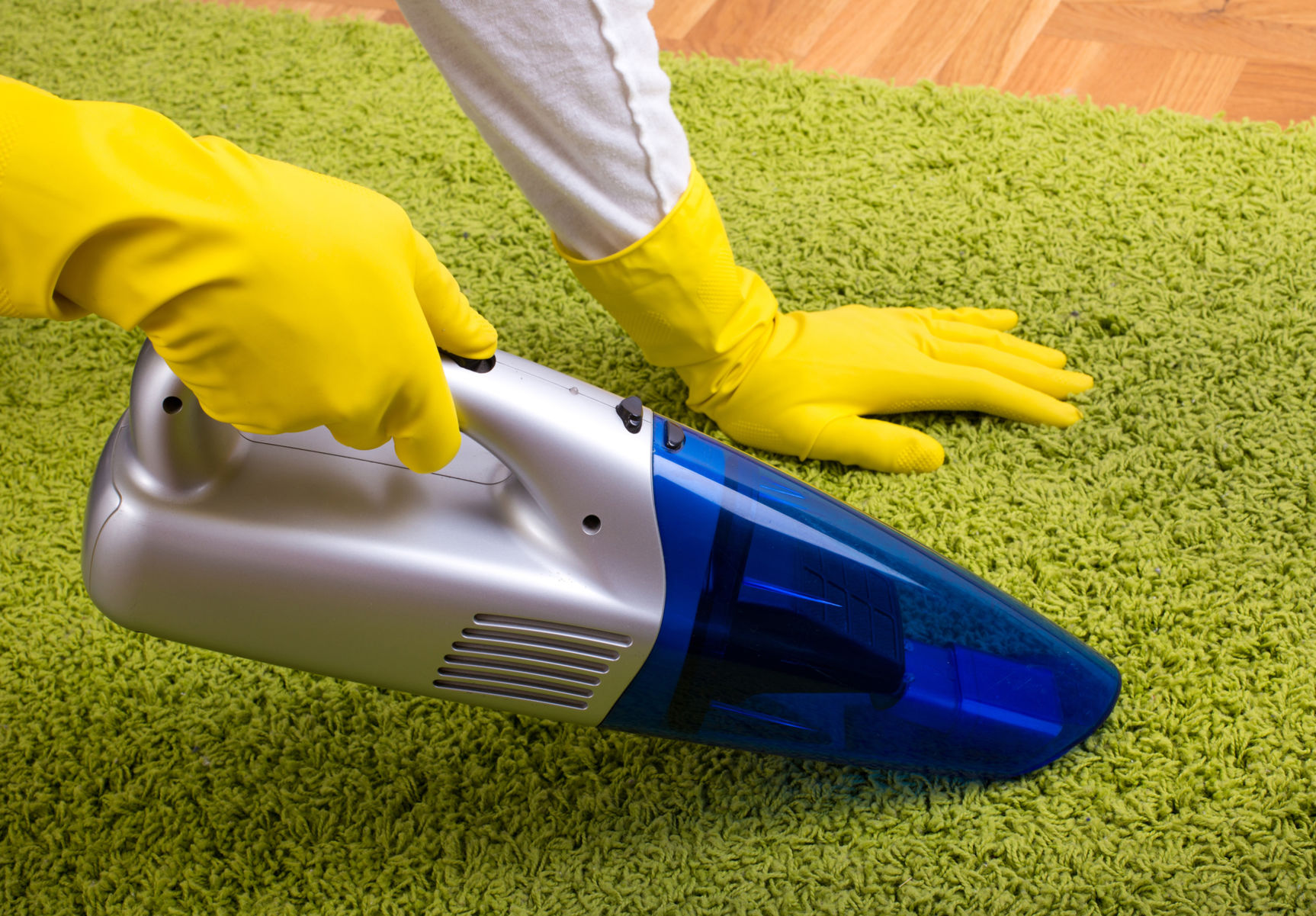Cordless vacuums and power tools
